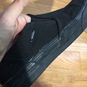 Black Vans